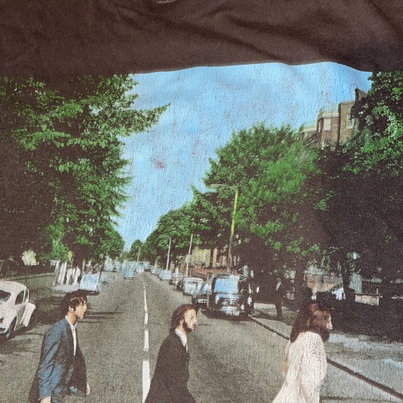 The Beatles “ Abbey Road” unisex size small tshirt - Picture 3 of 6